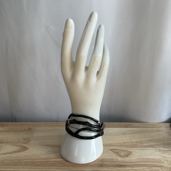 Vintage Black Coral Bracelet Silver Tone Wrapped Sz 6.5 Artist Made - Picture 16 of 16